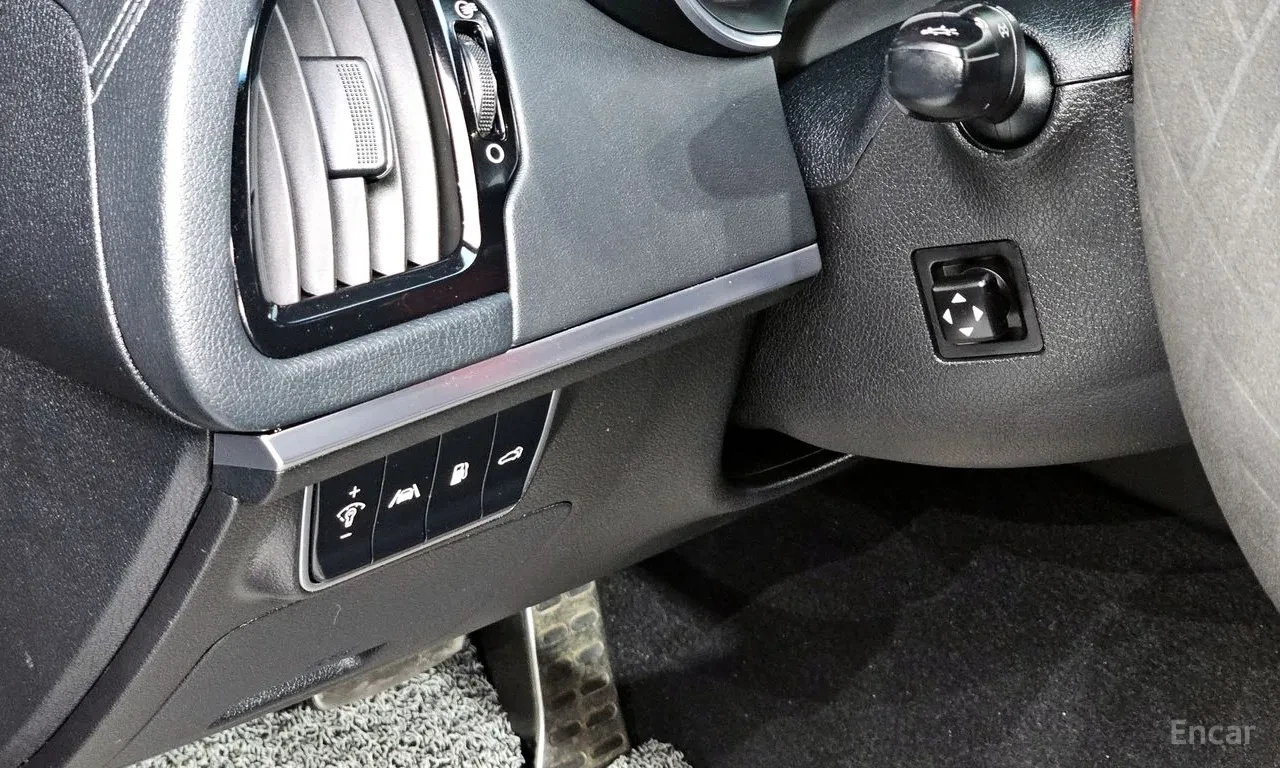 Kia Stinger Meister 3.3 GT AWD| V6| AWD| LED| NAVI| KAMERA, снимка 12 - Автомобили и джипове - 55009100