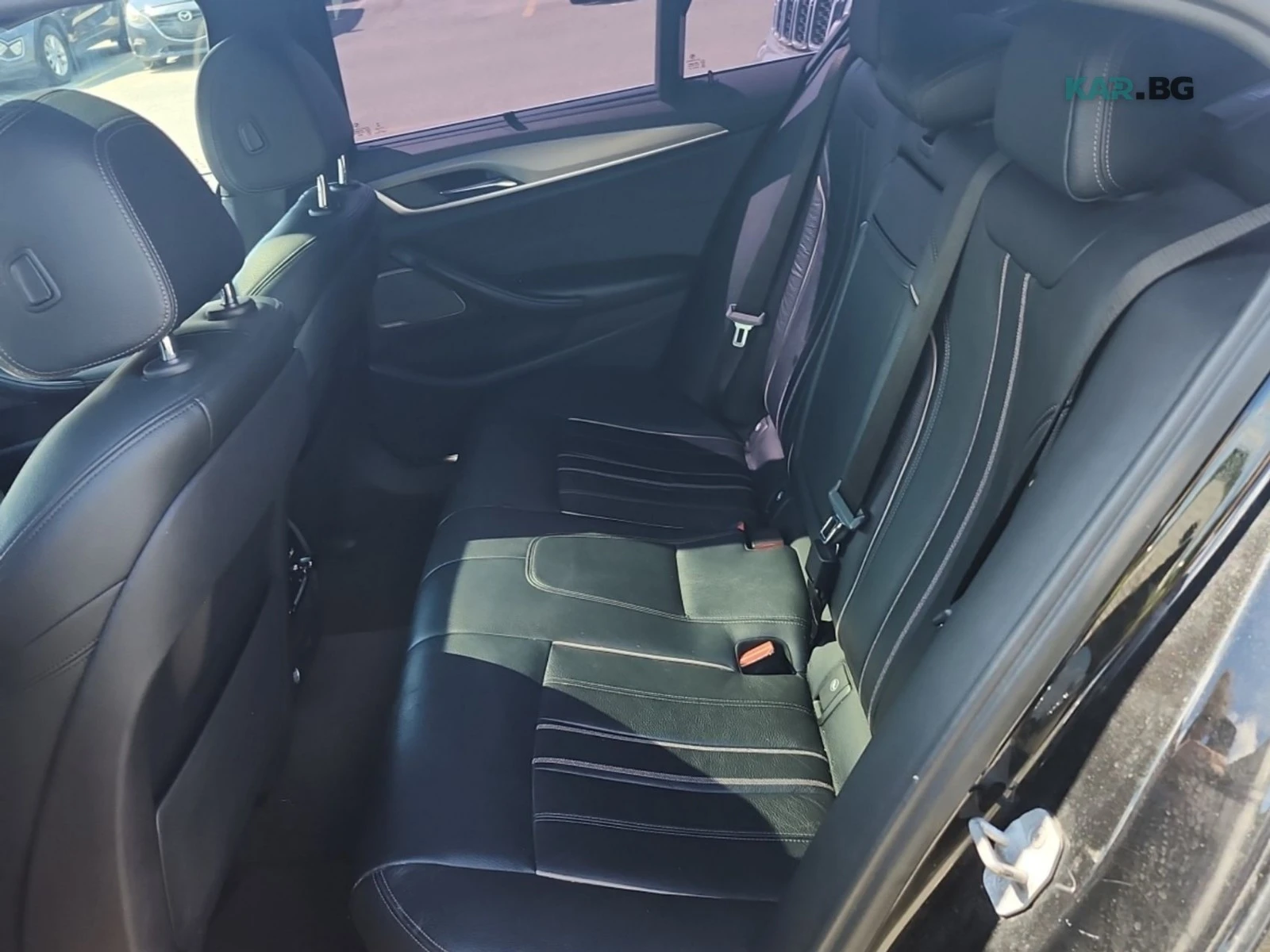 BMW 530 xDrive * M Pack * АвтоКредит * (ЦЕНА ДО БГ), снимка 13 - Автомобили и джипове - 55107292