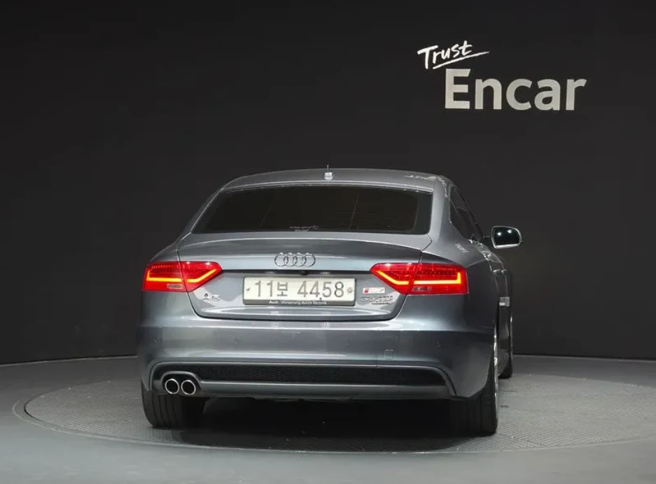 Audi A5 2.0 TDI Quattro Dynamic Sportback 8TA, снимка 4 - Автомобили и джипове - 55193406