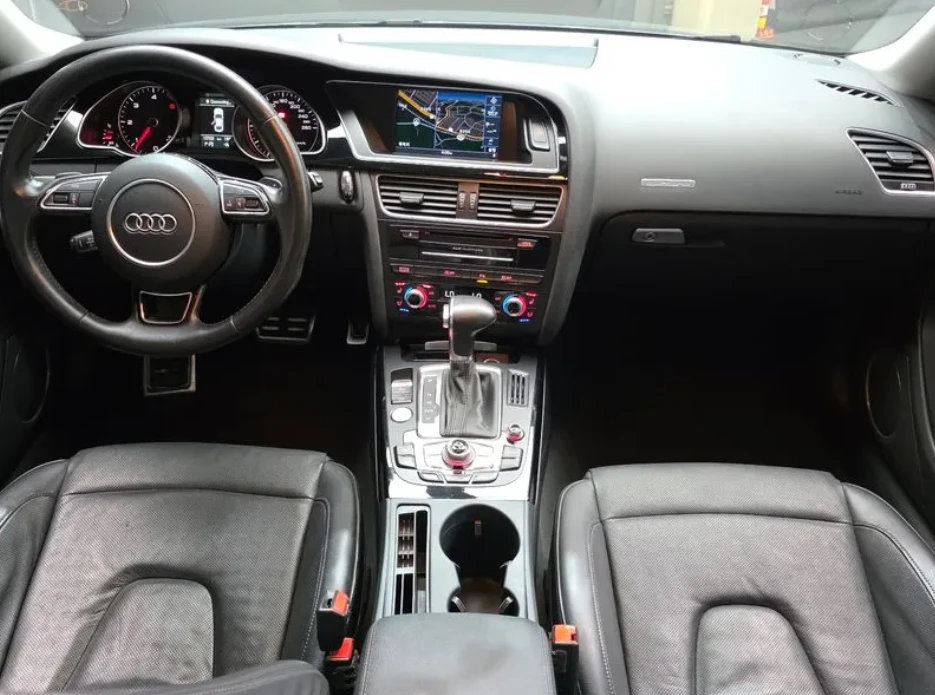 Audi A5 2.0 TDI Quattro Dynamic Sportback 8TA, снимка 7 - Автомобили и джипове - 55193406