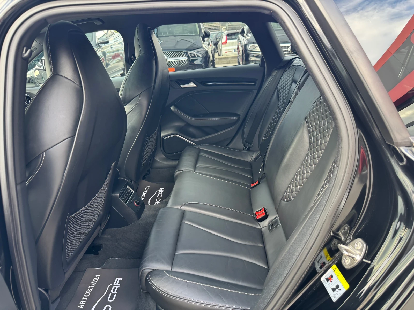 Audi A3 2.0D-4x4-3XS LINE-ЛЮК-ПЕЧКА-190кс.ПАРКИРАНЕ-FULL, снимка 9 - Автомобили и джипове - 56140317