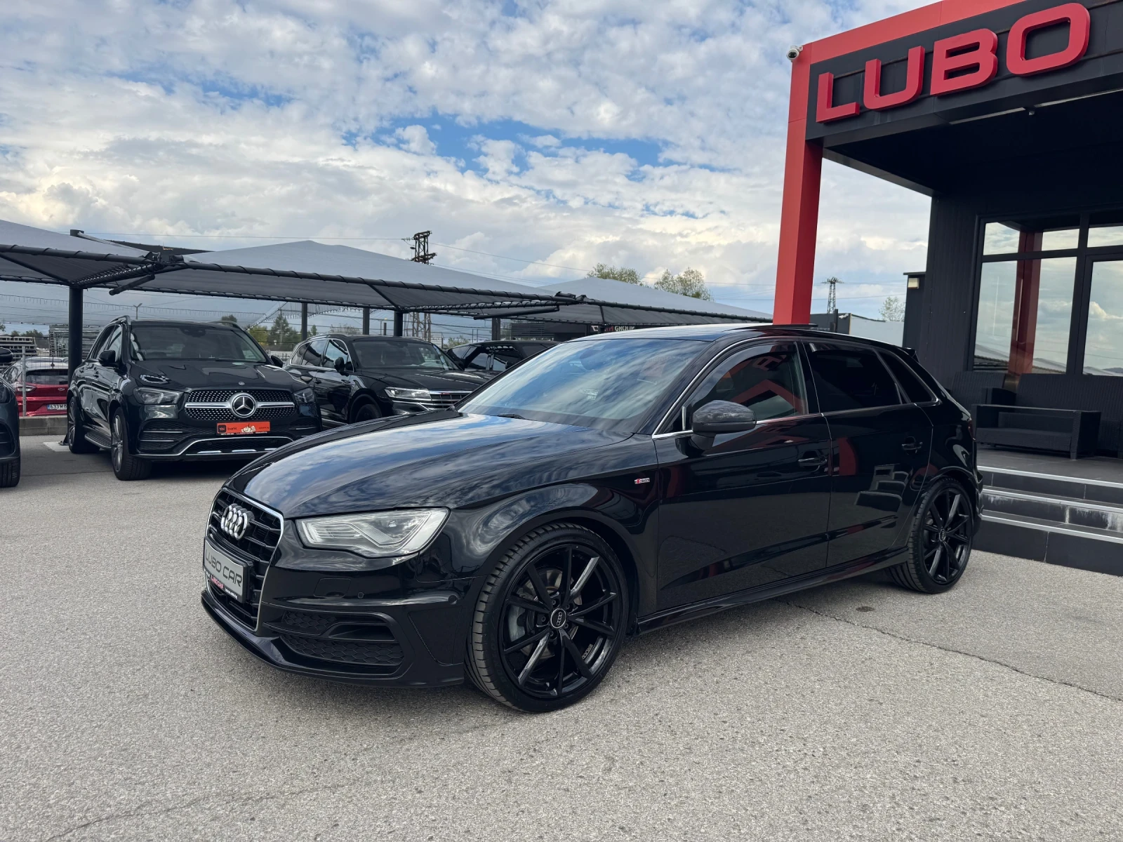 Audi A3 2.0D-4x4-3XS LINE-ЛЮК-ПЕЧКА-190кс.ПАРКИРАНЕ-FULL, снимка 2 - Автомобили и джипове - 56140317
