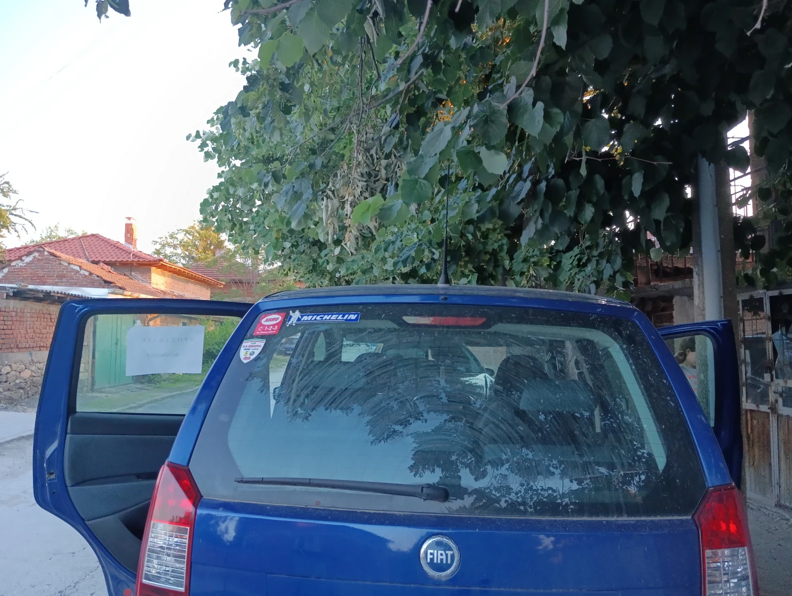 Fiat Idea, снимка 6 - Автомобили и джипове - 56208584