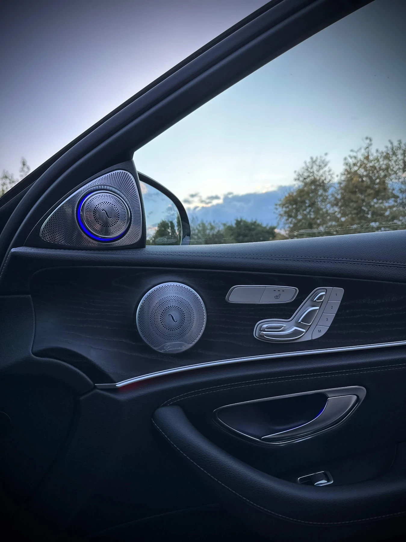 Mercedes-Benz E 220 AMG LINE/PANORAM/3D BURMESTER/360 CAM/AMBIENT PLUS | Mobile.bg � ����������� 10