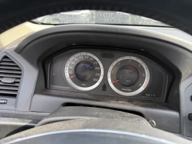 Volvo XC60 2, 4 D ПРОБЛЕМ В МОТОРА ( СКЪСАН АНГРЕНАЖЕН РЕМЪК , снимка 16