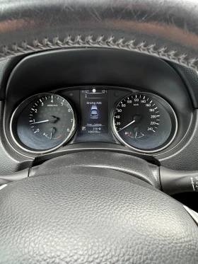 Nissan Qashqai 1.3 DIG-T Първи Собственик , снимка 10