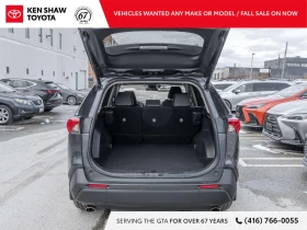 Toyota Rav4 XLE Premium / Leather / Sunroof  / ЦЕНА ДО БГ ! , снимка 8