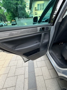 VW Touareg 3.0 TDI V6, снимка 8