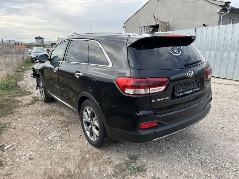 Kia Sorento 2.2CRDI, снимка 1 - Автомобили и джипове - 46987232