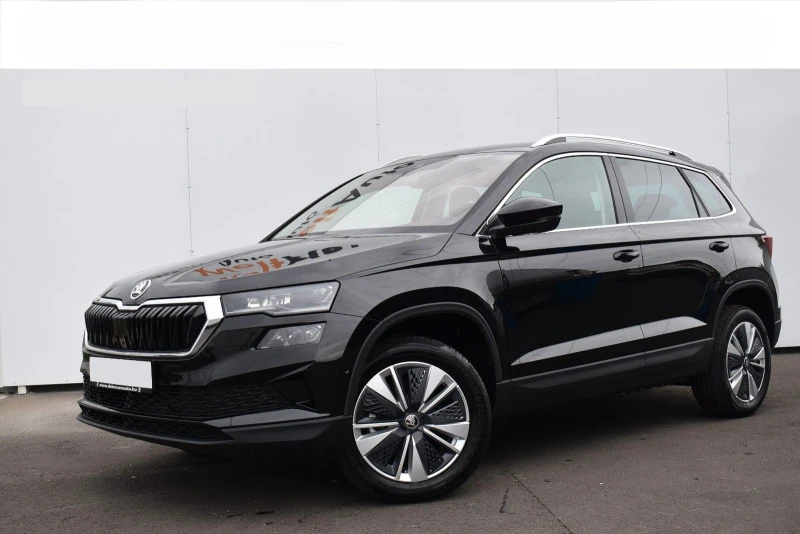 Skoda Karoq 1.5 TSI Style 360Cam, снимка 1 - Автомобили и джипове - 49192976