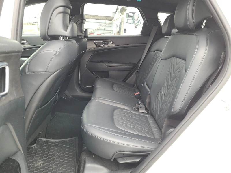 Kia Sportage  X LINE LIMITE /CARFAX /4х4/Панорама/Обдух/Подгрев, снимка 12 - Автомобили и джипове - 53575953