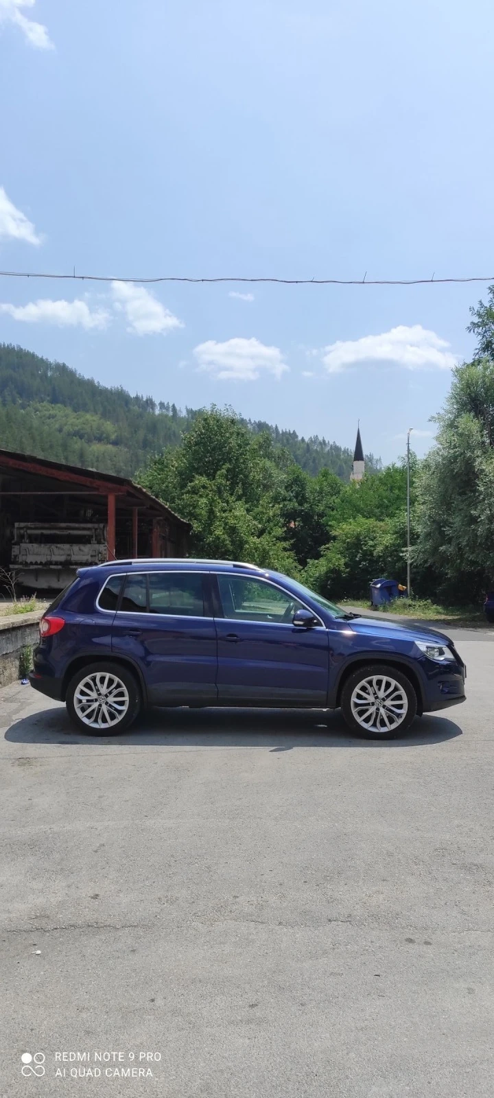 VW Tiguan 2.0TDI PANO/NAVI/4MOTION, снимка 2 - Автомобили и джипове - 47599299