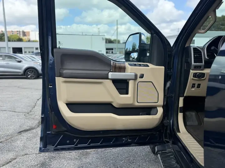 Ford F150 LARIAT 4WD SUPERCAB 6.5'/V8 5.0//360  | Mobile.bg   9