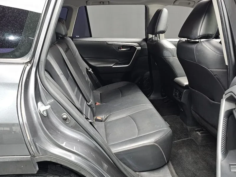 Toyota Rav4 2.5 2WD, снимка 11 - Автомобили и джипове - 55279675