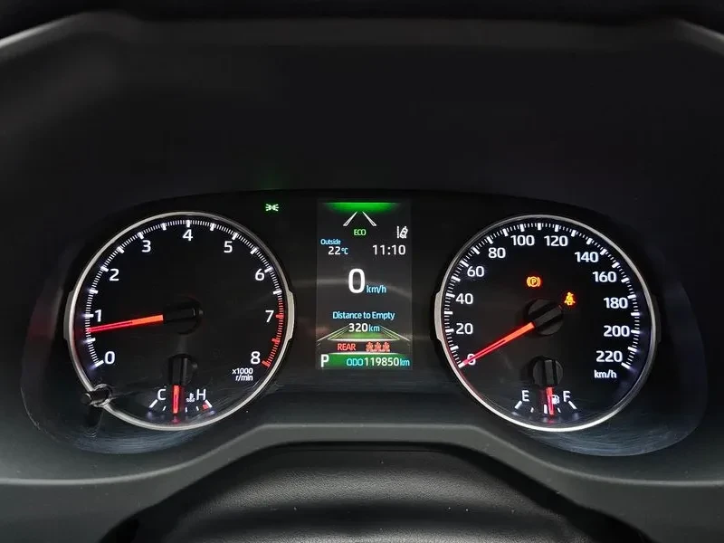 Toyota Rav4 2.5 2WD, снимка 8 - Автомобили и джипове - 55279675