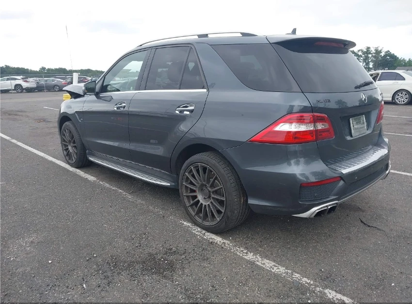 Mercedes-Benz ML 63 AMG 4MATIC - изображение 5