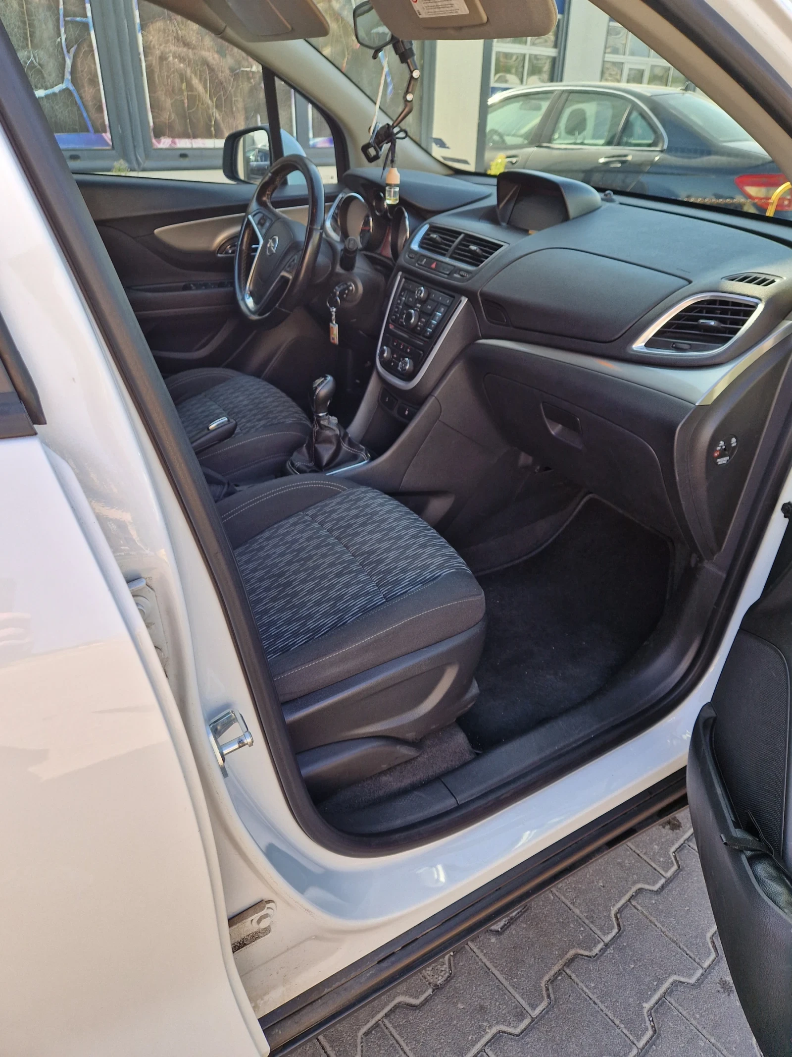 Opel Mokka 1.4 Турбо 140к.с. газ/бензин  - изображение 8