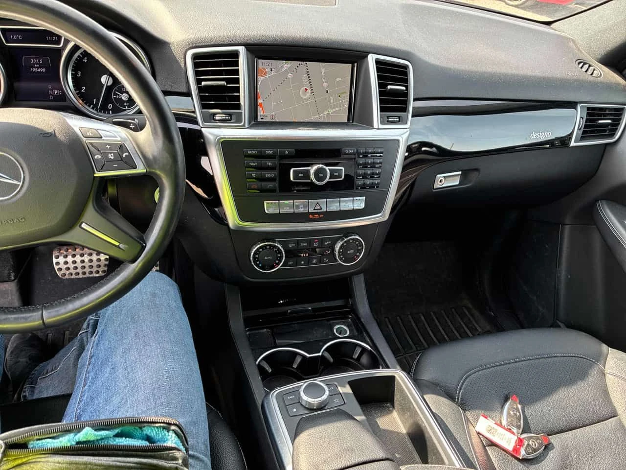 Mercedes-Benz ML 400 4MATIC / ПОДГРЕВИ / ДВА КЛЮЧА / КЛИП НА МОТОРА, снимка 9 - Автомобили и джипове - 53984406