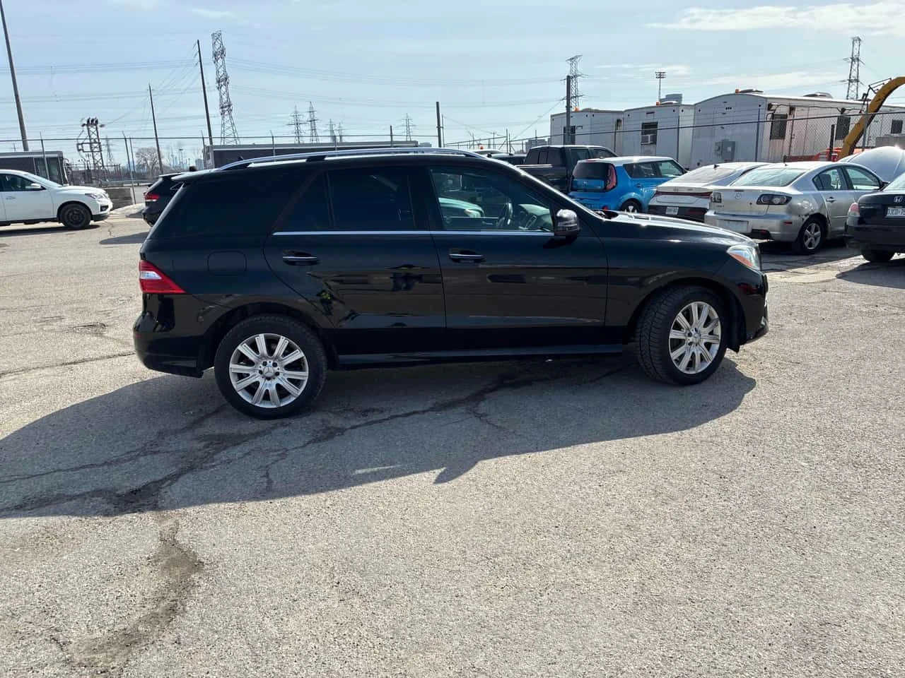 Mercedes-Benz ML 400 4MATIC / ПОДГРЕВИ / ДВА КЛЮЧА / КЛИП НА МОТОРА, снимка 4 - Автомобили и джипове - 53984406