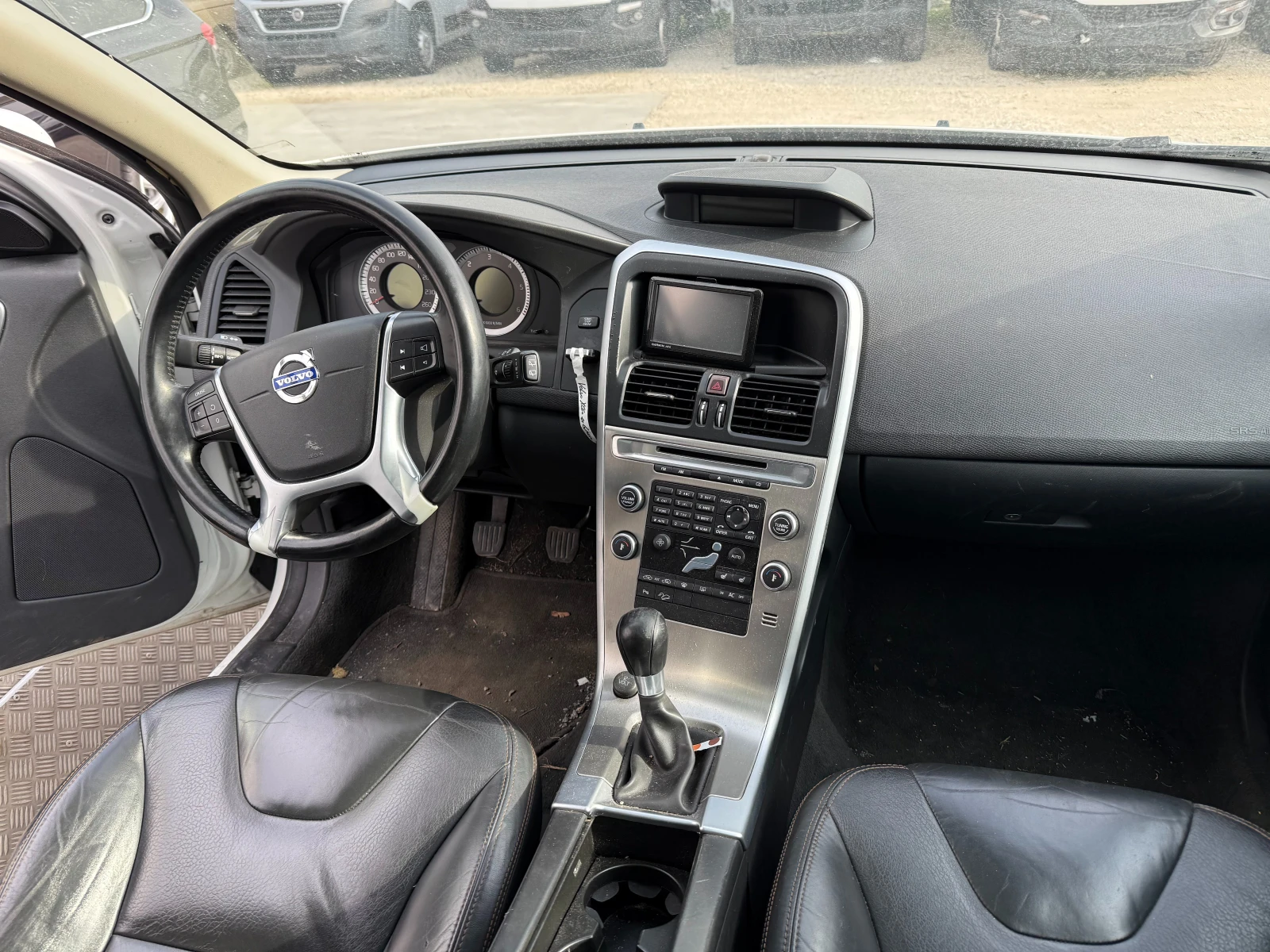 Volvo XC60 2, 4 D ПРОБЛЕМ В МОТОРА ( СКЪСАН АНГРЕНАЖЕН РЕМЪК , снимка 11 - Автомобили и джипове - 54177435