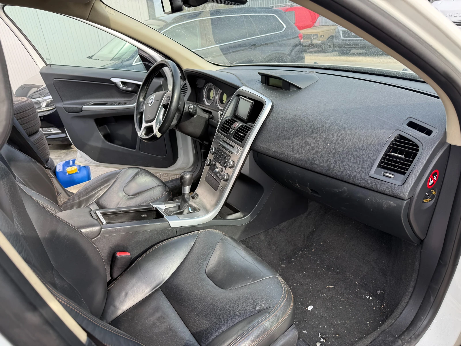 Volvo XC60 2, 4 D ПРОБЛЕМ В МОТОРА ( СКЪСАН АНГРЕНАЖЕН РЕМЪК , снимка 9 - Автомобили и джипове - 54177435