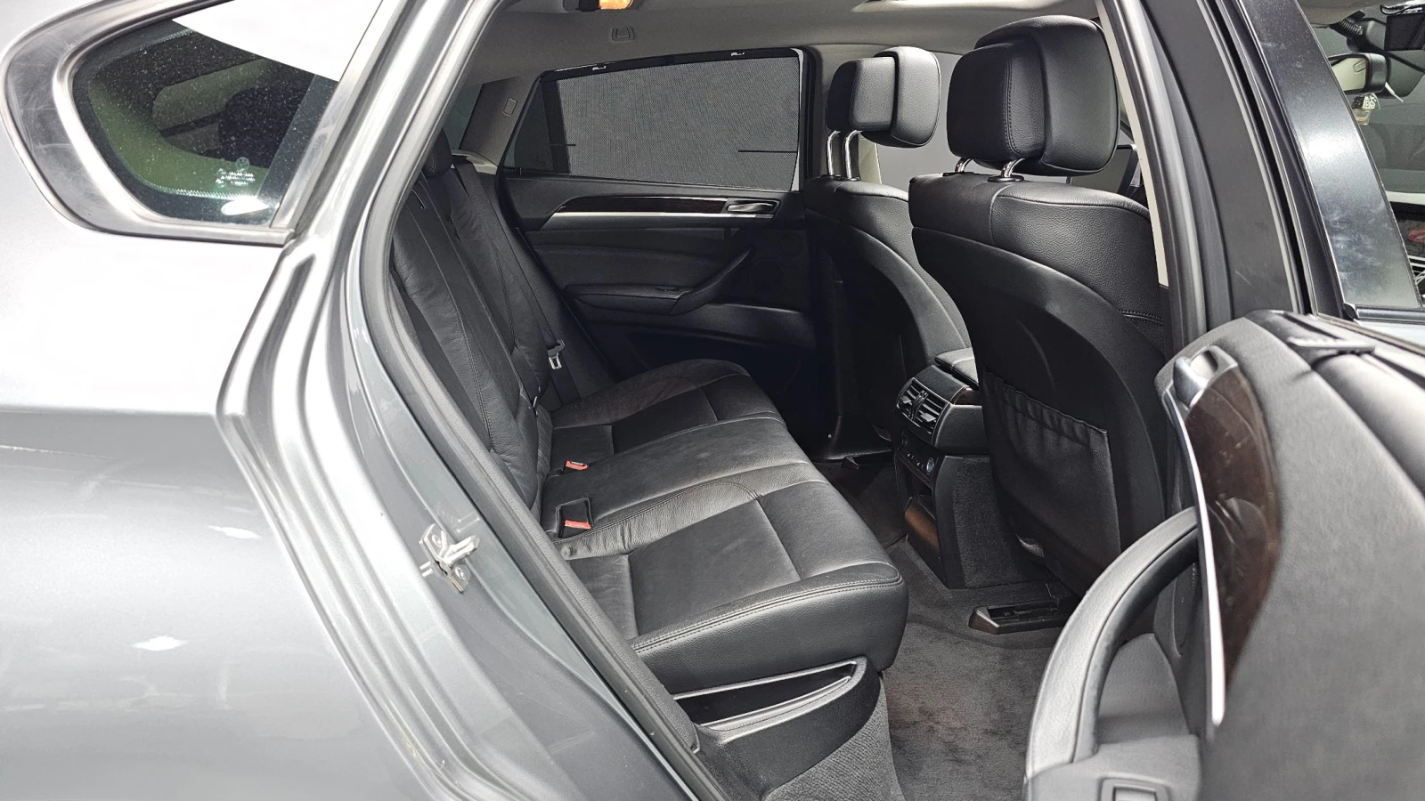 BMW X6 3.0D * Navi* Camera* Pano* , снимка 11 - Автомобили и джипове - 55283677