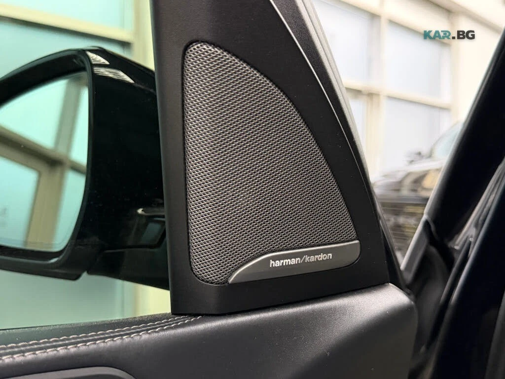 BMW X5 xDrive40i * M-Package *  AвтоКредит * (ЦЕНА ДО БГ), снимка 9 - Автомобили и джипове - 55356025