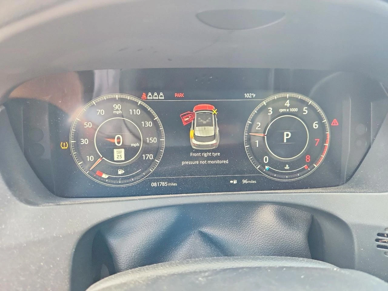 Jaguar F-PACE 2.0l Prestige, снимка 9 - Автомобили и джипове - 55690130