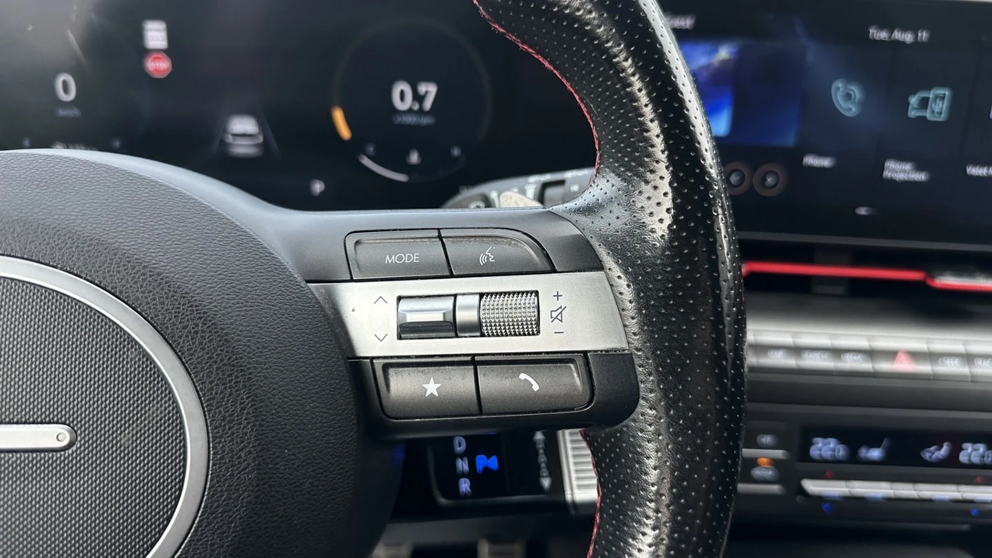 Hyundai Kona * N Line * CARFAX * ЦЕНА ДО БГ, снимка 10 - Автомобили и джипове - 55969938