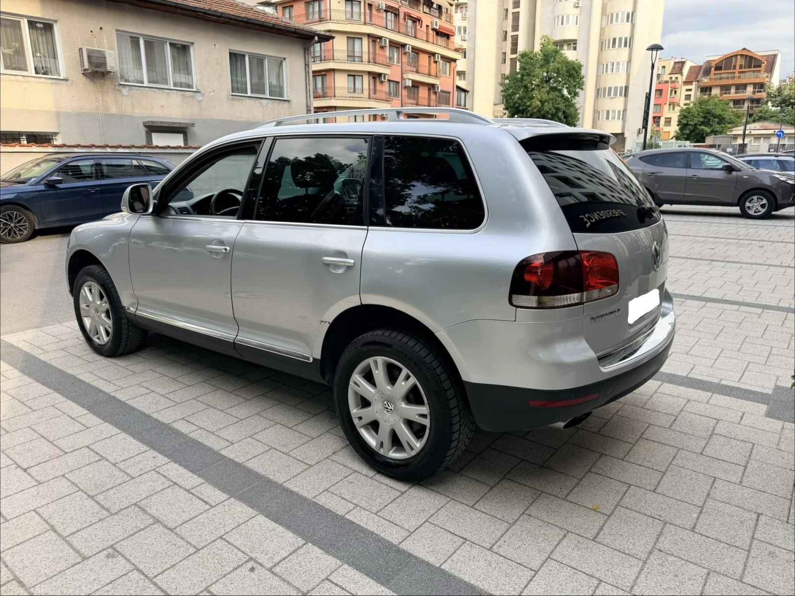 VW Touareg 3.0 TDI V6, снимка 5 - Автомобили и джипове - 56275227