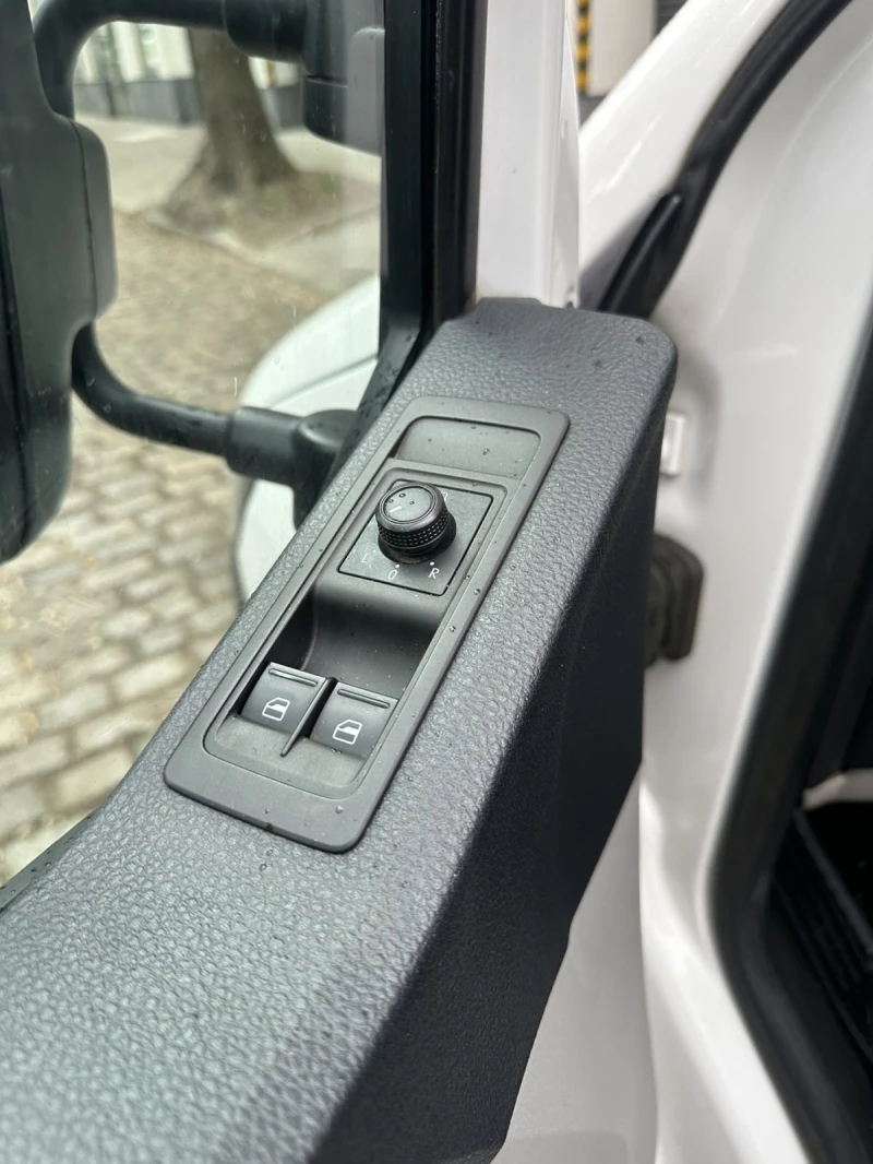 VW T6 T6 2.0TDi.КЛИМА.5+ 1, снимка 8 - Бусове и автобуси - 53013225