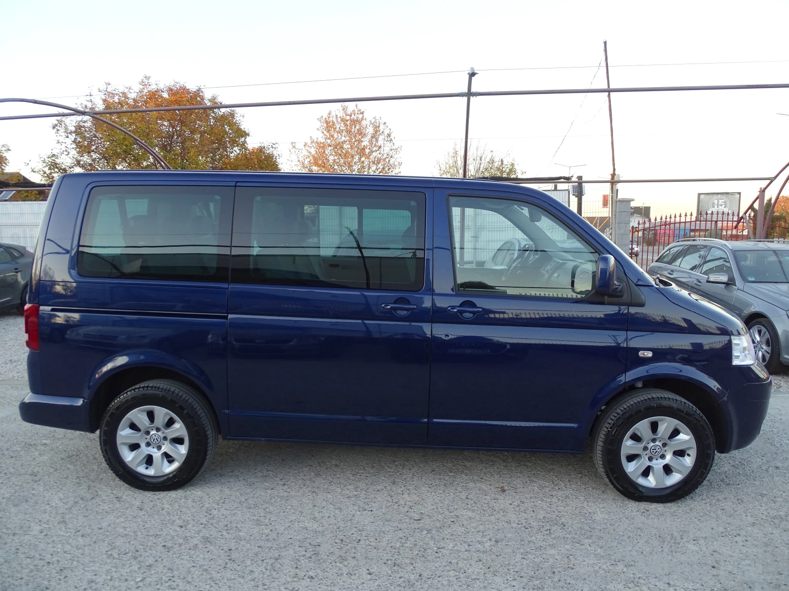 VW Caravelle 1.9TDI_8 Местен_*  - изображение 4