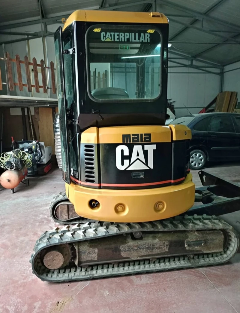 Багер Cat 303CR 2600 часа., снимка 2 - Индустриална техника - 48978044