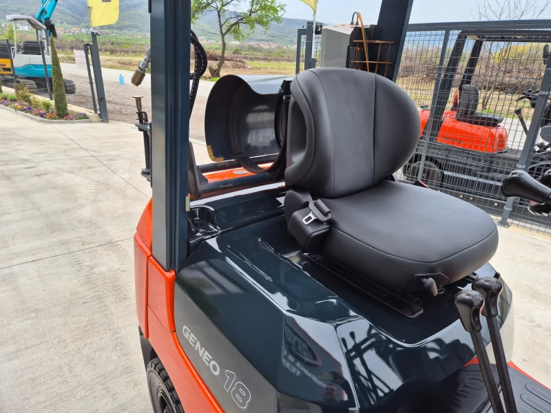 Мотокар Toyota * 1.8 тона* ГАЗ + БЕНЗИН* КЛИМАТИК + ПАРНО* , снимка 12 - Индустриална техника - 49896629