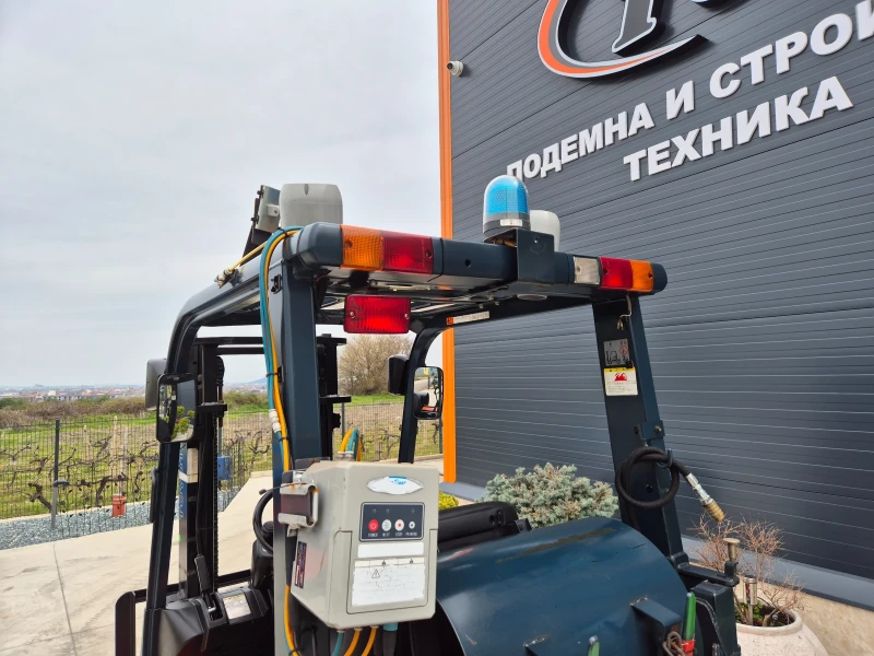 Мотокар Toyota * 1.8 тона* ГАЗ + БЕНЗИН* КЛИМАТИК + ПАРНО* , снимка 13 - Индустриална техника - 49896629