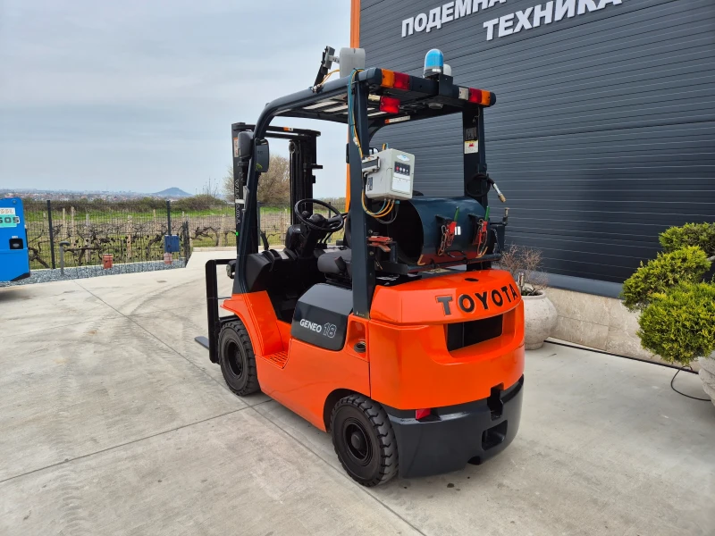 Мотокар Toyota * 1.8 тона* ГАЗ + БЕНЗИН* КЛИМАТИК + ПАРНО* , снимка 3 - Индустриална техника - 49896629