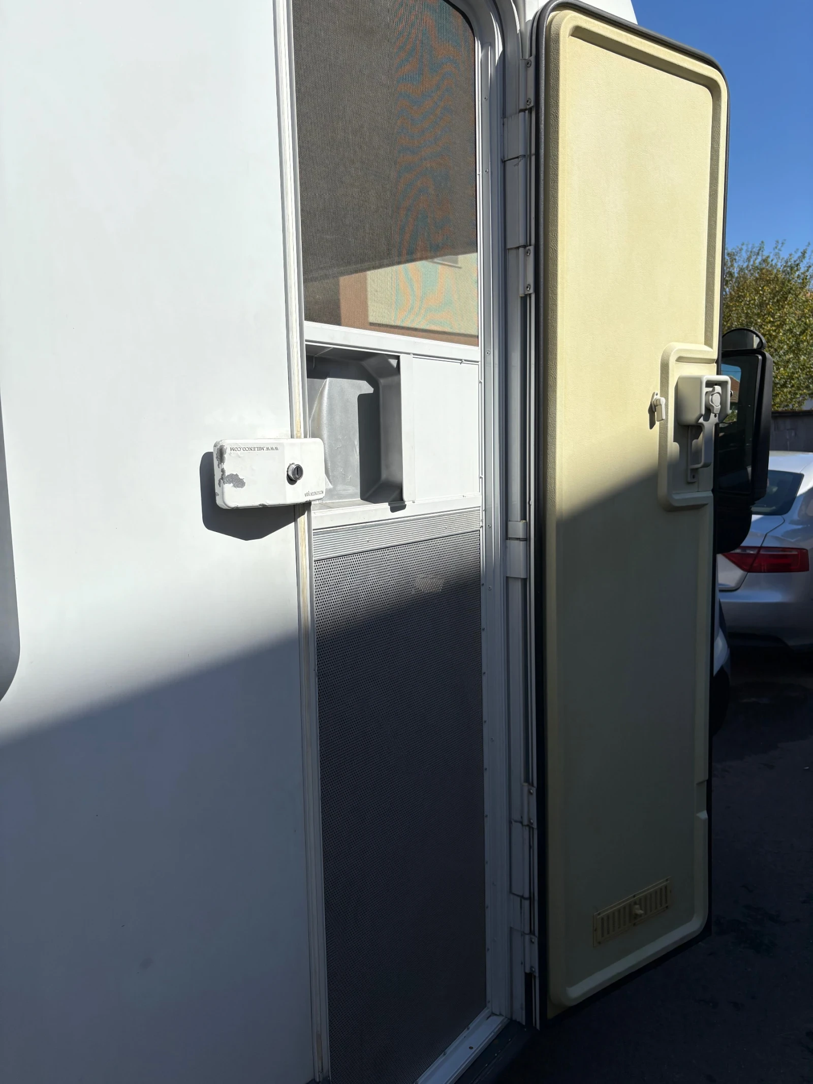 Кемпер Knaus T640 - изображение 8