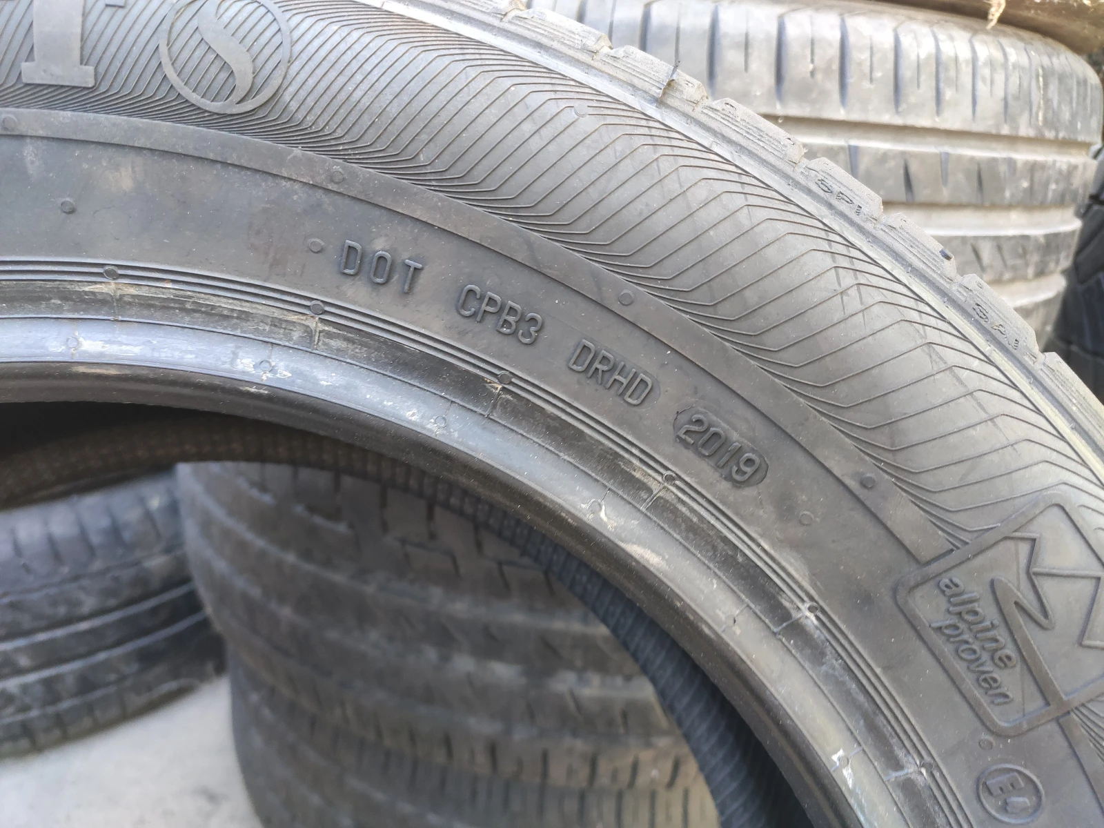  215/55R16 | Mobile.bg   5