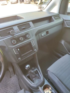 VW Caddy Maxi 2.0 TDI 102 К.С, снимка 11