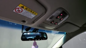 Kia Carnival 9 Seater Prestiege - 35000 лв. / 17895.22 € - 65513642 14