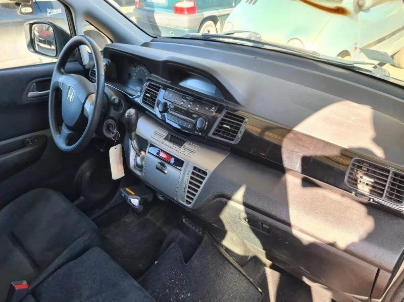 Honda Fr-v 2.2CDTi/1.7i, снимка 15 - Автомобили и джипове - 24897802