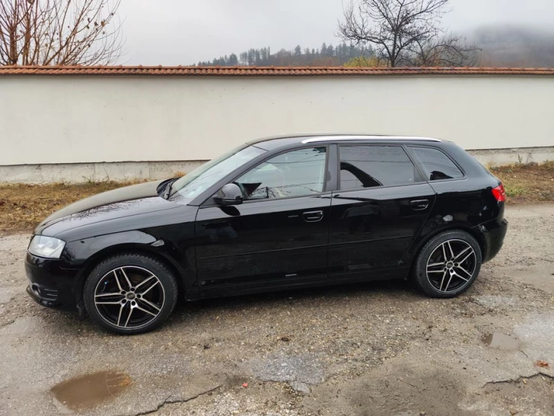 Audi A3 SPORTBACK 1.6 FACE LIFT, снимка 2 - Автомобили и джипове - 47974181