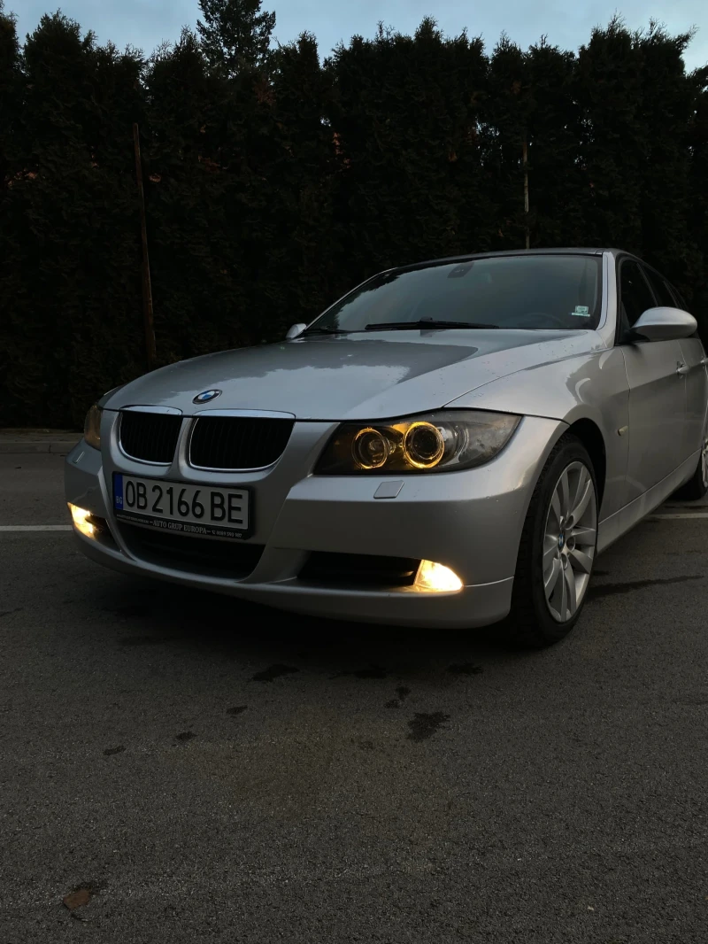 BMW 320, снимка 2 - Автомобили и джипове - 48338512