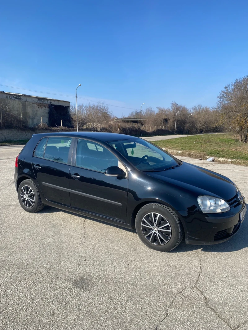 VW Golf 1.6 102 к.с., снимка 4 - Автомобили и джипове - 49372956