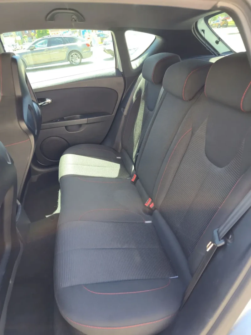 Seat Leon Cupra, снимка 10 - Автомобили и джипове - 51307221