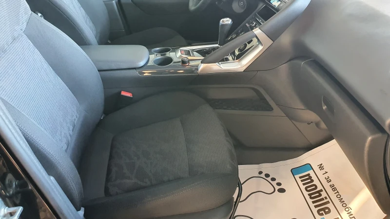 Peugeot 3008 1.6 автоматик навигация, снимка 15 - Автомобили и джипове - 51835817