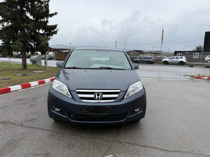 Honda Fr-v 1.7I шест места, снимка 2 - Автомобили и джипове - 51976880