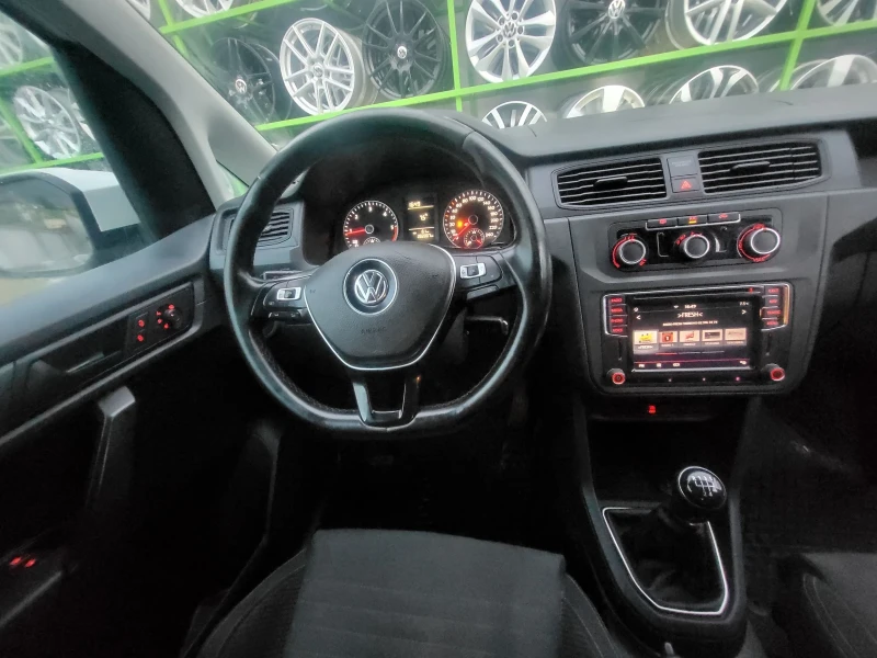 VW Caddy Maxi 2.0 TDI 102 К.С, снимка 14 - Автомобили и джипове - 52513789