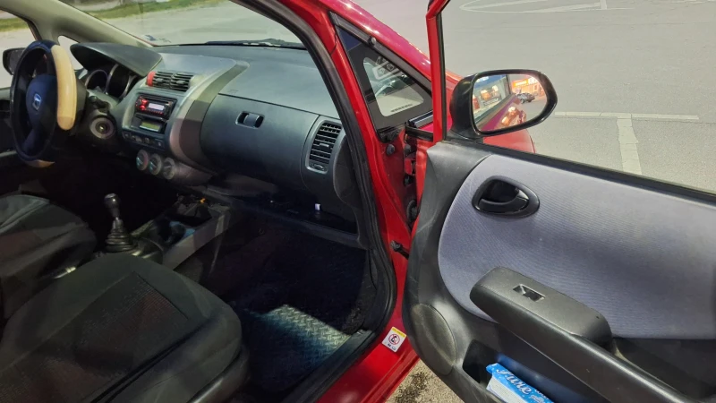 Honda Jazz, снимка 13 - Автомобили и джипове - 52972363
