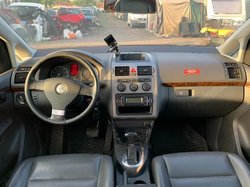 VW Touran 1.4TSI,DSG7,Сух съединител,CDGA,Ecofuel, снимка 9 - Автомобили и джипове - 26107273